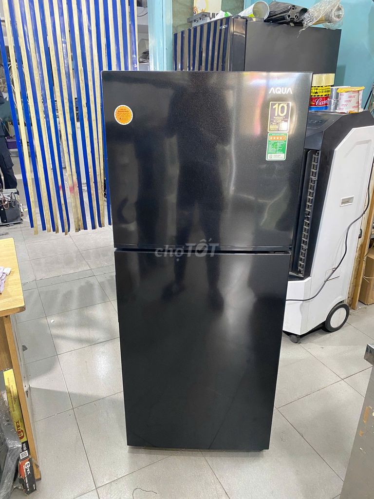 Tủ lạnh Aqua 189L Inverter bền bỉ, tiết kiệm điện. Mua bán Tủ lạnh tại Quận 5 Tp Hồ Chí Minh được đăng bởi QUANG PHÁT hình 1