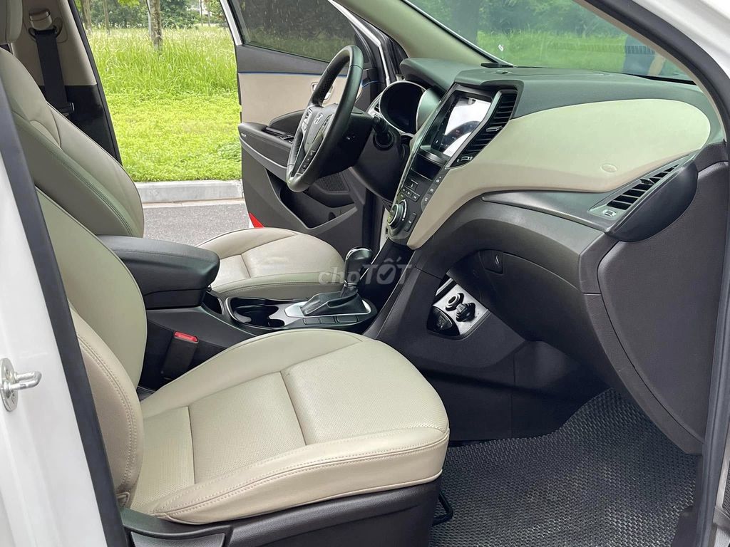 Hyundai SantaFe 2019 tiêu chuẩn 2.4L - 54,000 km.. Mua bán Ô tô tại Thành phố Thủ Đức Tp Hồ Chí Minh được đăng bởi Đức Tứ Bánh hình 16