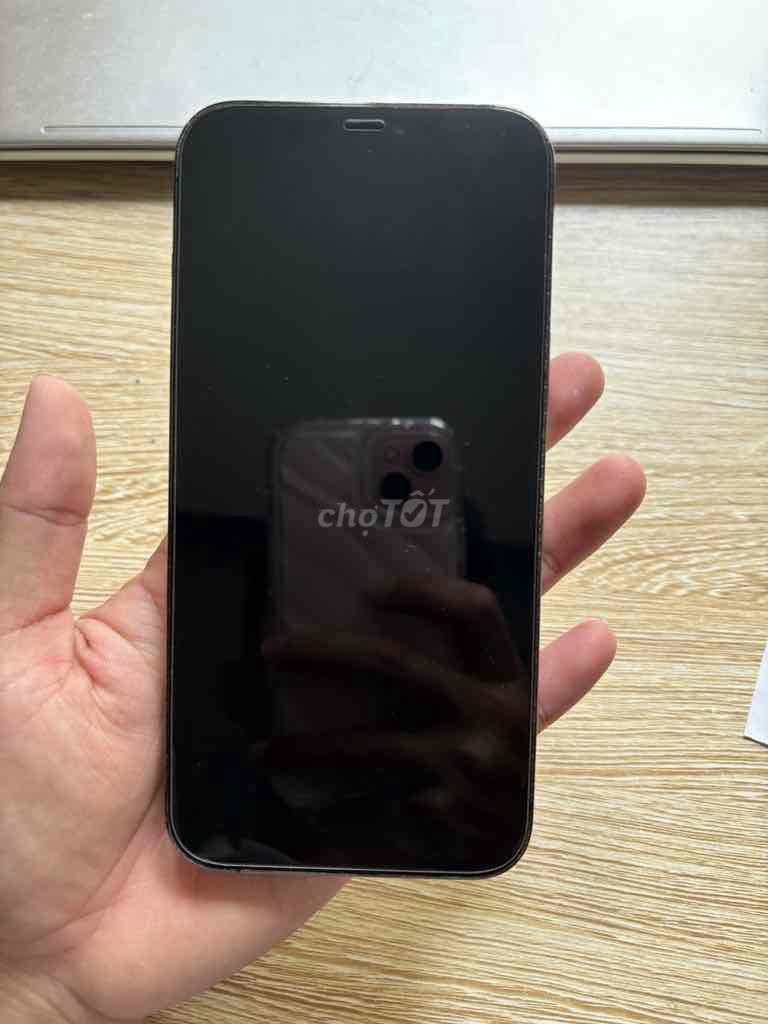 iPhone 12 Pro Max 256GB bản Mỹ bán lên đời. Mua bán Điện thoại tại Quận Sơn Trà Đà Nẵng được đăng bởi N K T hình 3