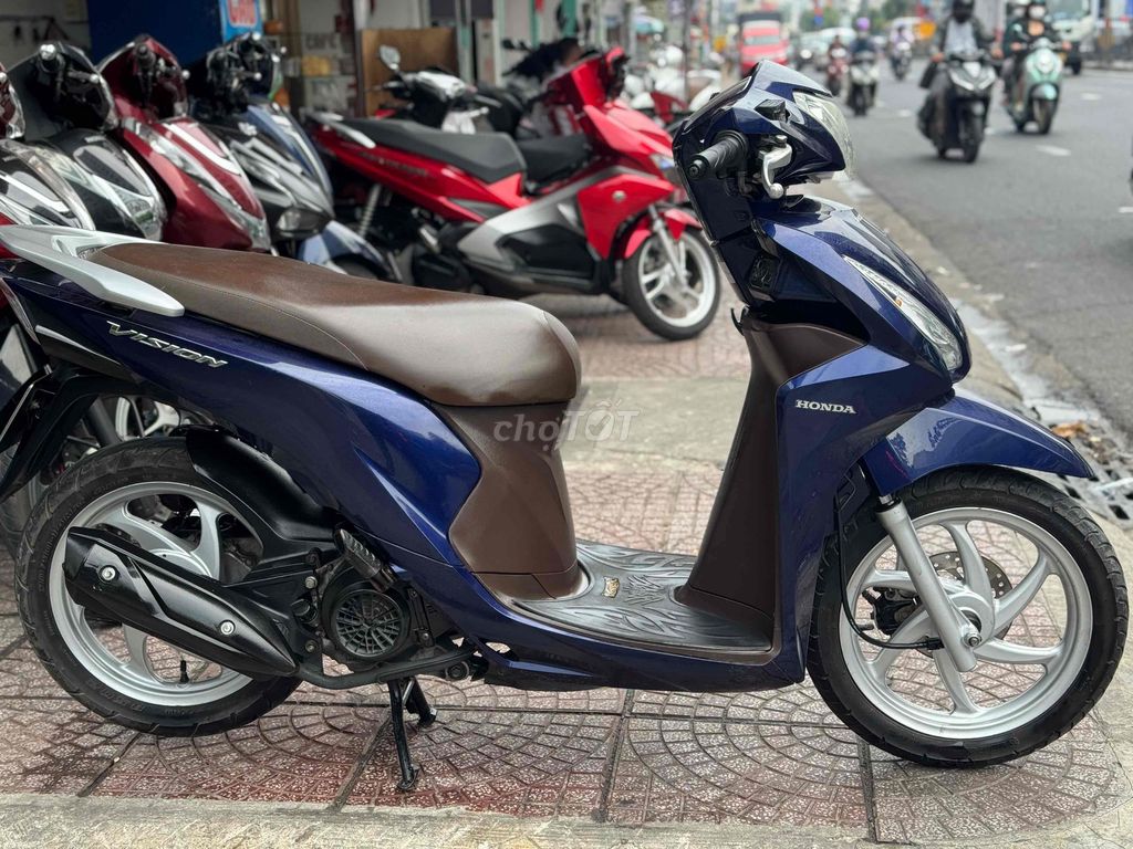 Vision 2015  bstp chính chủ. Mua bán Xe máy tại Quận Phú Nhuận Tp Hồ Chí Minh được đăng bởi Mua xe củ giá cao hình 3