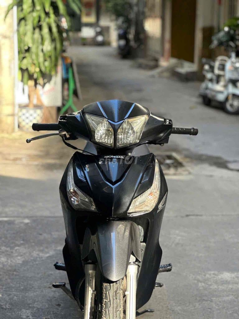 Xe Future 125 đời 2015 bstp chính chủ ký giấy. Mua bán Xe máy tại Quận 10 Tp Hồ Chí Minh được đăng bởi Xe cũ đẹp giá rẻ hình 2