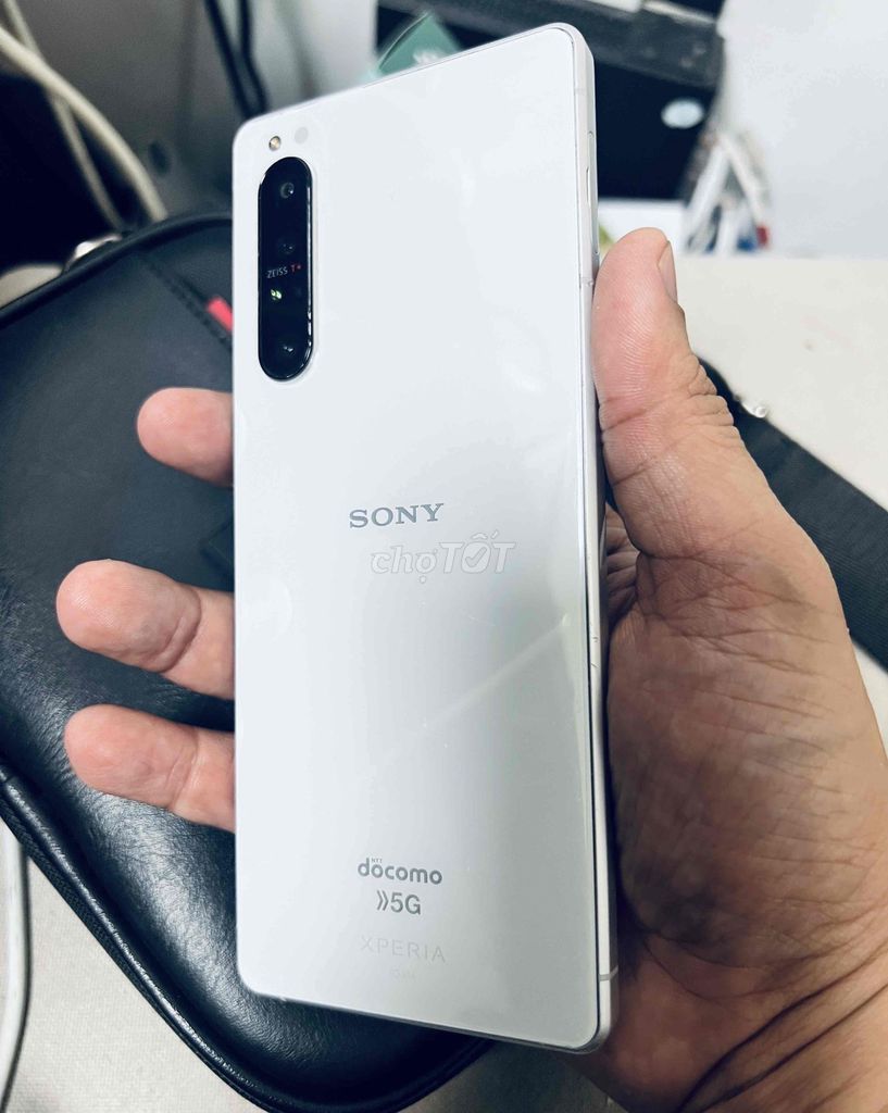 Sony Xperia 1 Mark 2 Trắng Docomo. 1Sim. Full đẹp. Mua bán Điện thoại tại Quận Bình Thạnh Tp Hồ Chí Minh được đăng bởi ChuDu hình 1