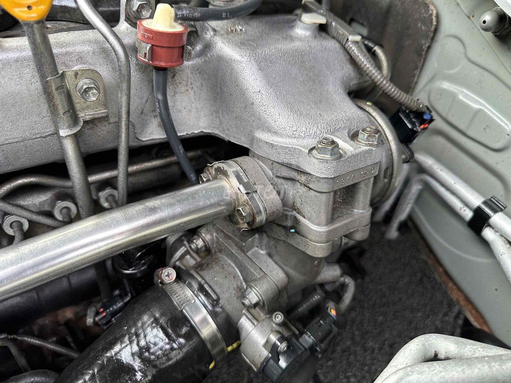 Toyota Hiace 2014 máy dầu - Xe đưa đón chuyên gia. Mua bán Ô tô tại Quận Bình Tân Tp Hồ Chí Minh được đăng bởi Xe Cũ Giá Tốt Bình Tân hình 11