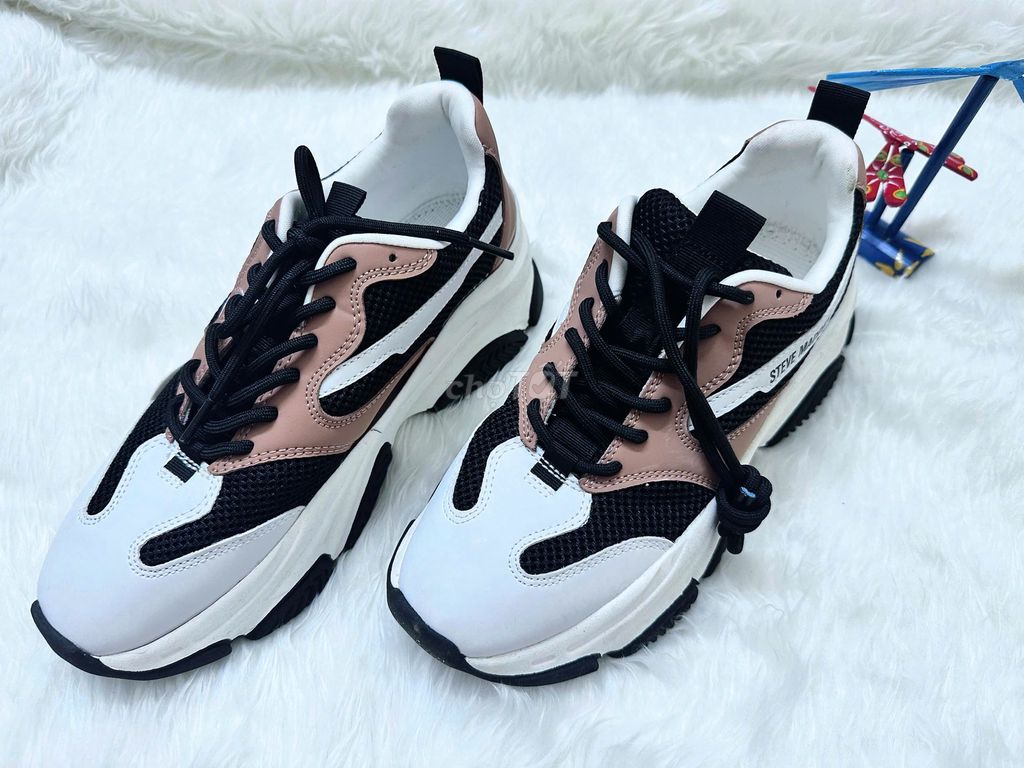 Giày xuất Mỹ - Steve Madden (New-giá store 3tr). Mua bán Giày dép tại Quận Tân Bình Tp Hồ Chí Minh được đăng bởi Bùi Chí Thức hình 1