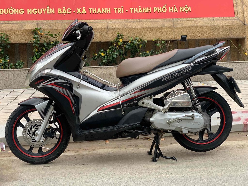 ab 110 dk 2012 fi chân điện ngon,chất. Mua bán Xe máy tại Huyện Thanh Trì Hà Nội được đăng bởi xe máy cũ chính hãng hình 6