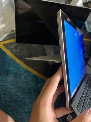 Surface Pro 3 i5/8GB/SSD 256GB. Mua bán Laptop tại Quận Nam Từ Liêm Hà Nội được đăng bởi Quốc Cương
