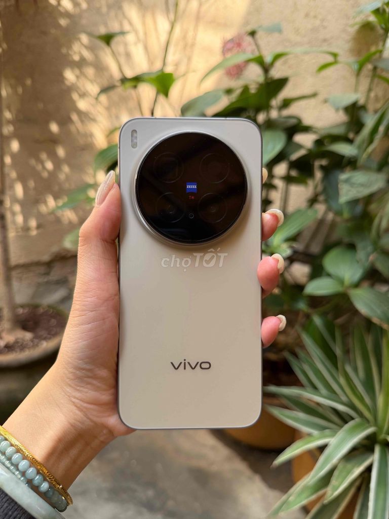 Vivo X300 Pro 512GB Xám Đã sử dụng. Mua bán Điện thoại tại Thành phố Đà Lạt Lâm Đồng được đăng bởi Jessi Lê hình 1