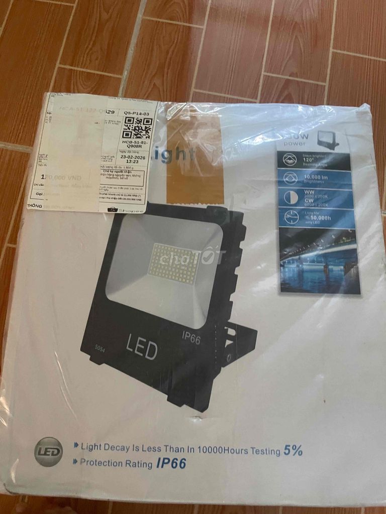 Đèn pha LED 100W Vàng IP66. Mua bán Đèn tại Quận 5 Tp Hồ Chí Minh được đăng bởi Dương Vi hình 1