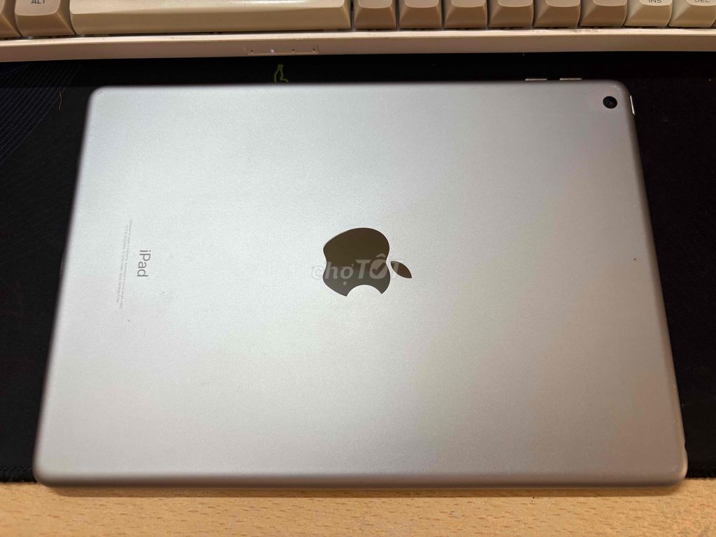 Bán ipad Gen6 bể màn hình