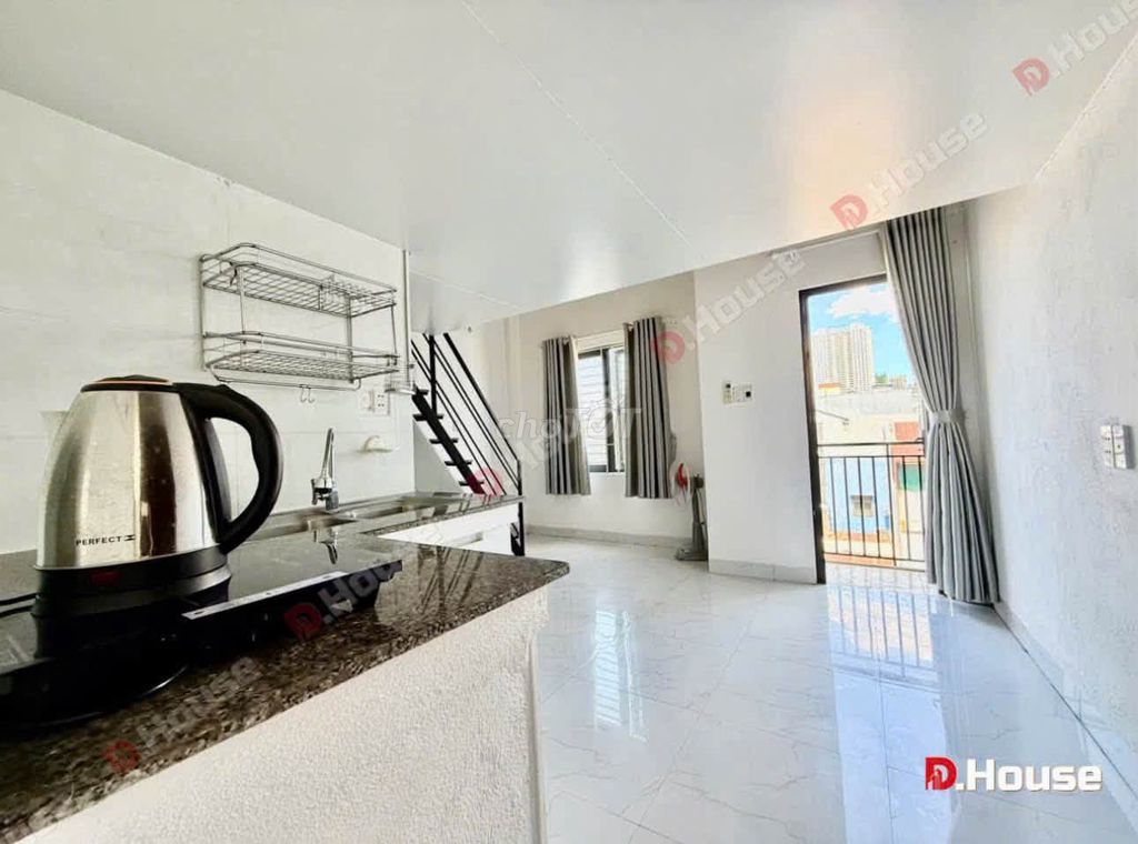 Mezzanine apartment with balcony near My Khe beach — photo 2