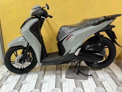 Honda SH 125 2018 Xám xi măng