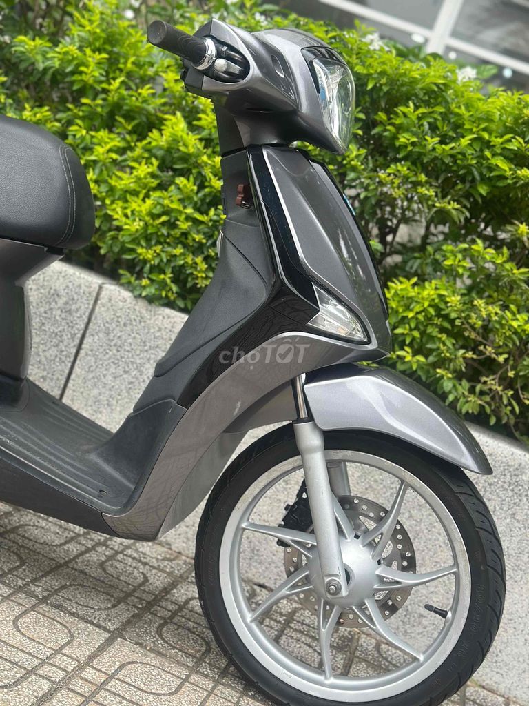 Piaggio Liberty S 125 ABS iGET 2016 Xám. Mua bán Xe máy tại Thành phố Thủ Đức Tp Hồ Chí Minh được đăng bởi Xe Máy Sơn Thủ Đức hình 6