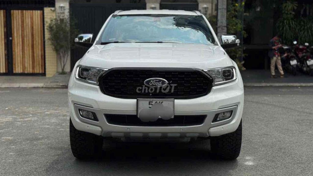 Hãng Ford bán Everest Titan 2019 full lịch sử hãng