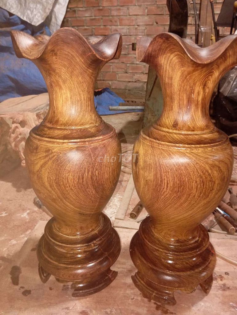 Lục bình Gỗ Nâu 58cm 22cm Trên 20 năm. Mua bán Đồ sưu tầm, đồ cổ tại Thành phố Biên Hòa Đồng Nai được đăng bởi Điêu khắc mỹ nghệ hình 1