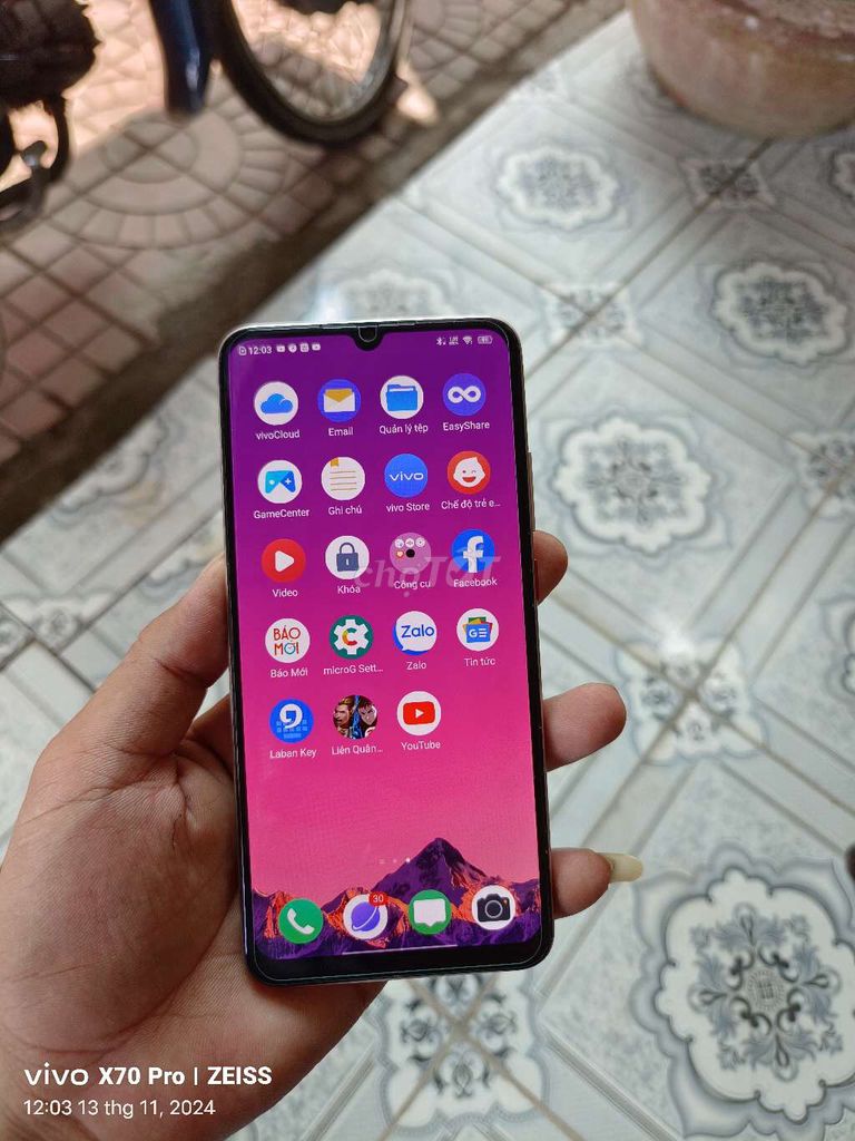 Vivo s1 pro ram 8/128g pin 4500