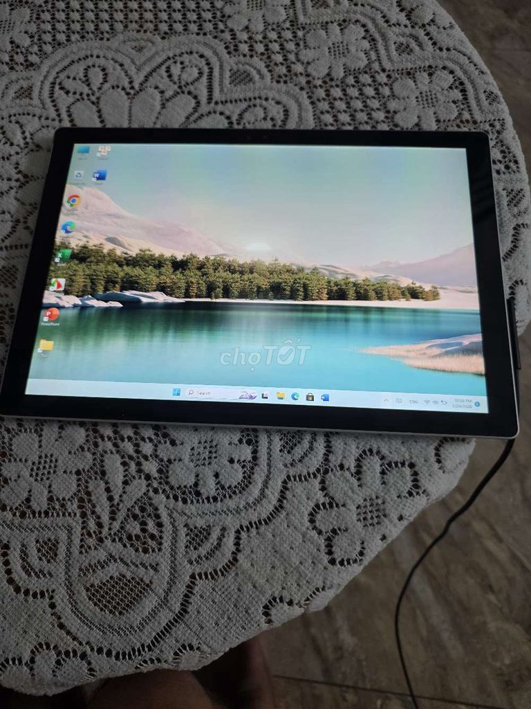 Microsoft Surface Xám Mỏng nhẹ. Mua bán Laptop tại Thị xã Tân Uyên Bình Dương được đăng bởi nguyễn xuân hùng hình 1