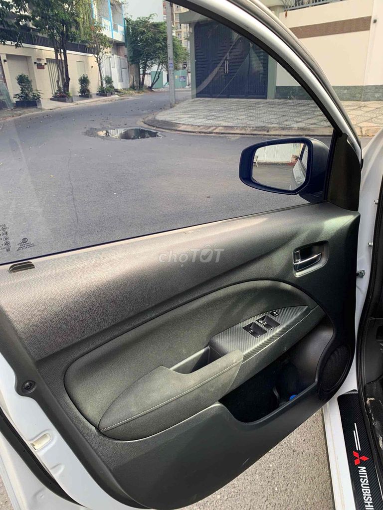 Mitsu Attrage 2024 1.2 Cvt đi 4 vạn cực đẹp. Mua bán Ô tô tại Quận Bình Tân Tp Hồ Chí Minh được đăng bởi SONIC CAR CARE hình 11