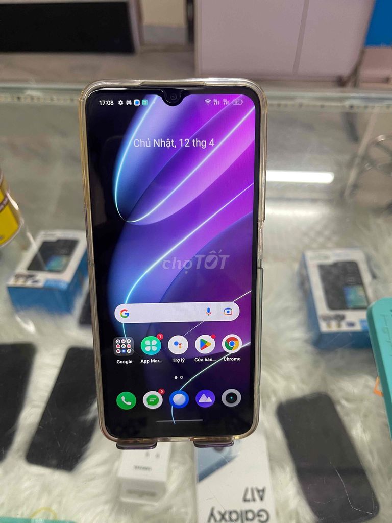 Realme V30 256GB Vàng. Mua bán Điện thoại tại Thị xã Từ Sơn Bắc Ninh được đăng bởi Thuỳ Linh hình 1