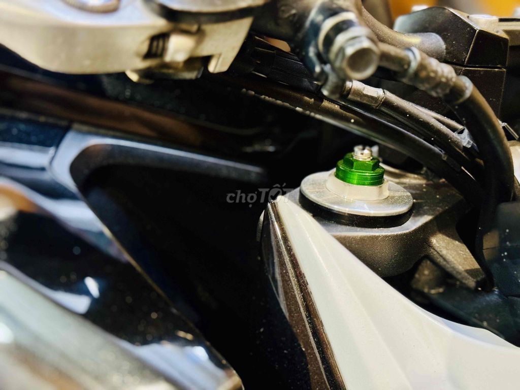 Kawasaki Z800 ABS Năm 2016. Mua bán Xe máy tại Quận Bình Thạnh Tp Hồ Chí Minh được đăng bởi Cao Hoài Nam hình 9