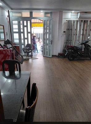 Аренда · 3 комн. · 86 м² · Quận Tân Phú, ул. tây Thạnh