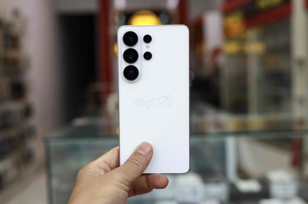 Samsung S26 Ultra Fullbox keng - BH Hãng 13/3/2027. Mua bán Điện thoại tại Huyện Đức Trọng Lâm Đồng được đăng bởi Mạnh Mobile hình 1