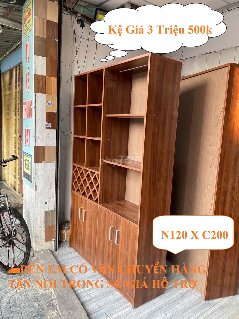 SALE KỆ TRƯNG BÀY 120X200X35CM CÓ NAN Ô RƯỢU. Mua bán Tủ, kệ gia đình tại Quận Tân Bình Tp Hồ Chí Minh được đăng bởi NỘI THẤT VĂN PHÒNG TỦ KỆ TRƯNG BÀY hình 1