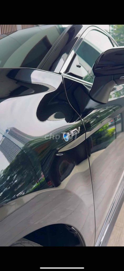 Toyota Camry 2025 2.5 HEV Top. Mua bán Ô tô tại Quận Nam Từ Liêm Hà Nội được đăng bởi Nguyễn Quốc Huy hình 3