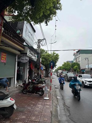 Nhà mặt phố Dốc Lã Gia Lâm