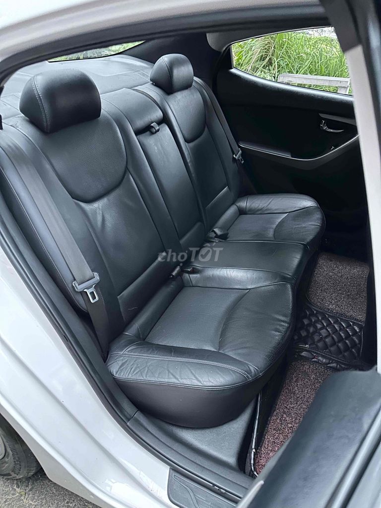 ❤️Hyundai Elantra 2013 1.6 MT - 110000 km ❤️. Mua bán Ô tô tại Quận Cẩm Lệ Đà Nẵng được đăng bởi Đức Thịnh hình 16