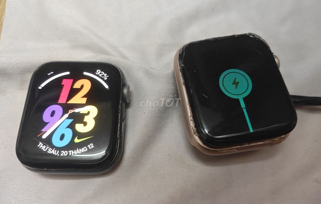 Cặp apple watch s4 44mm Lte kèm sạc