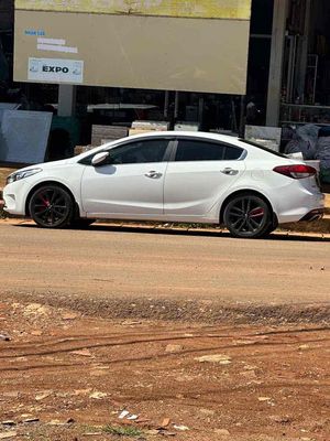 Kia Cerato 2016 1.6 AT - 95 km. Mua bán Ô tô tại Huyện Đắk Song Đắk Nông được đăng bởi Hoa Nguyễn hình 1