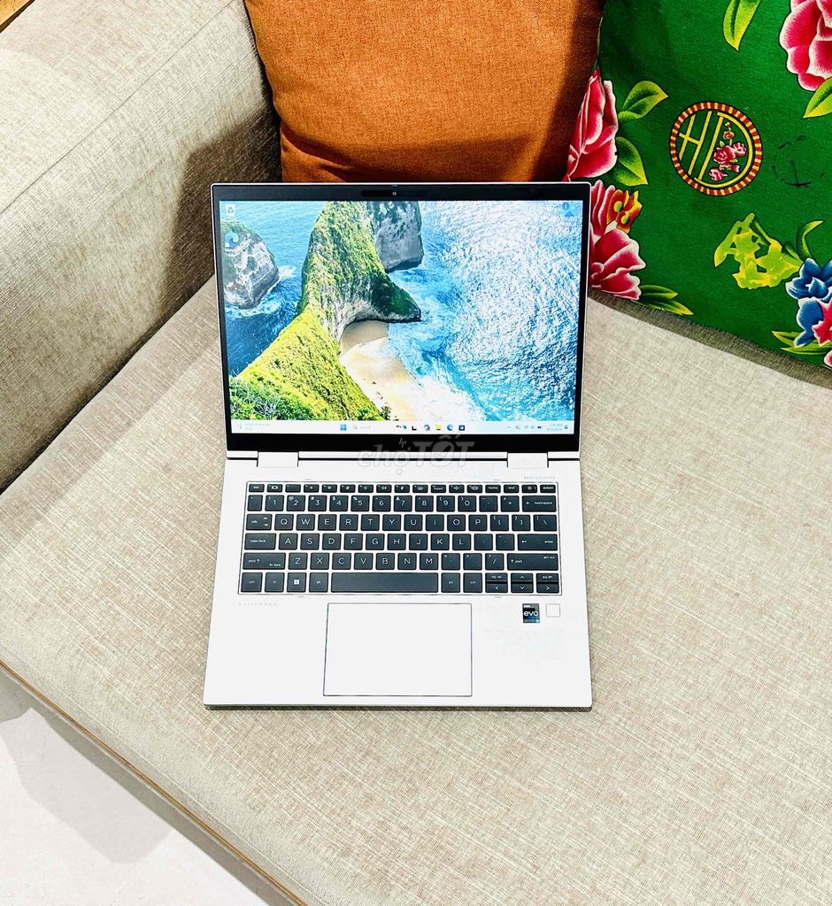 HP Elitebook 1040 G10 2in1 like new 99%. Mua bán Laptop tại Quận Hồng Bàng Hải Phòng được đăng bởi Trần Mạnh Cường hình 1