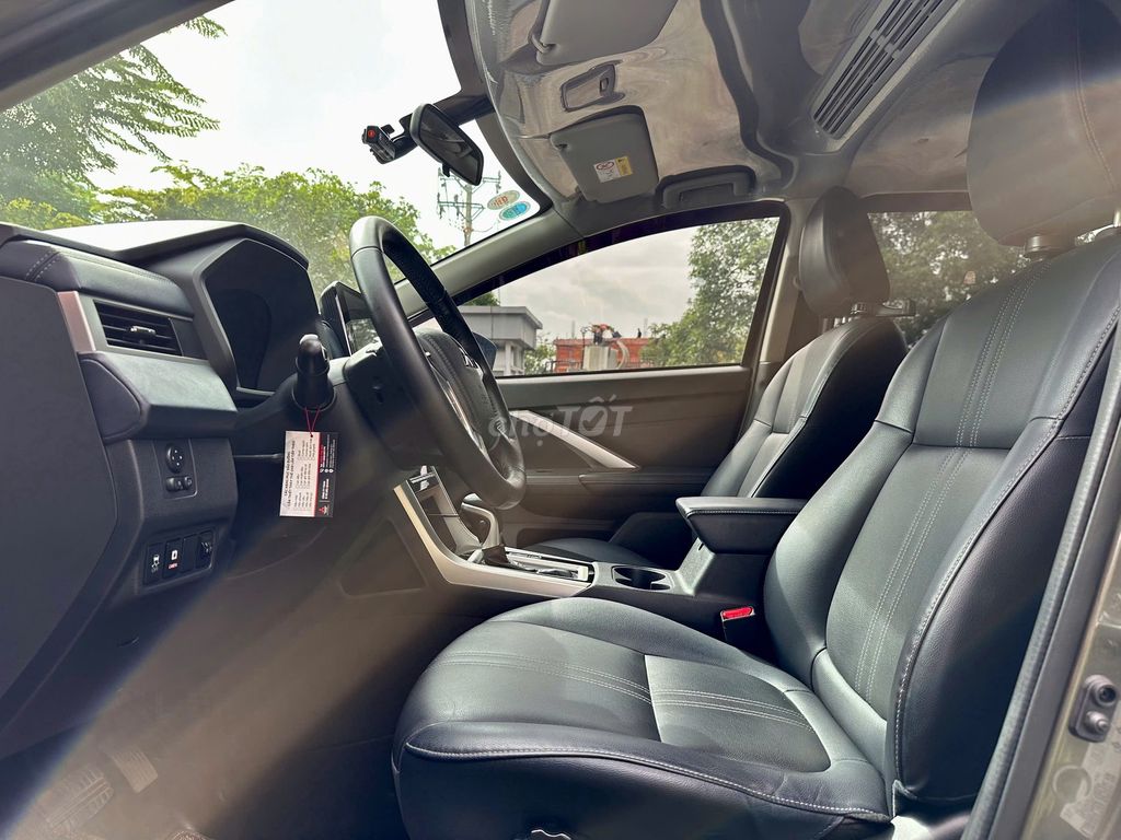 Mitsubishi XPANDER CROSS 2024. Mua bán Ô tô tại Quận Bình Tân Tp Hồ Chí Minh được đăng bởi Xe đã qua sử dụng giá tốt  hình 7