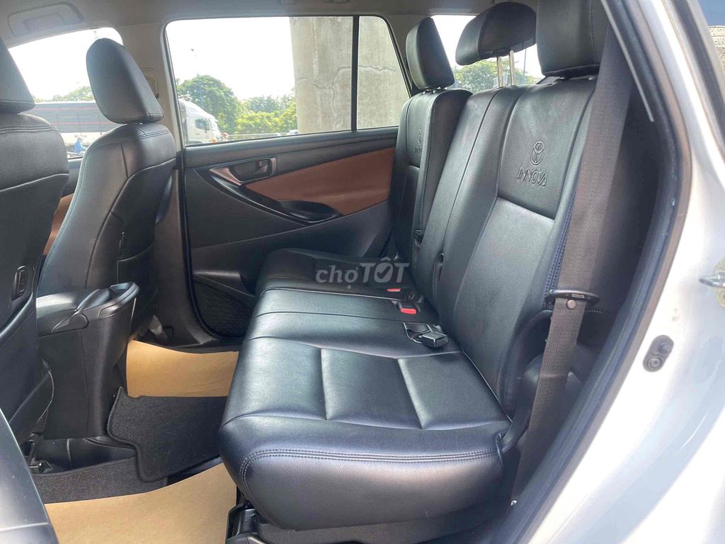 Toyota Innova 2.0E số sàn 2020 gia đình 1 chủ zin. Mua bán Ô tô tại Huyện Củ Chi Tp Hồ Chí Minh được đăng bởi Đại lý chính hãng xe qua sử dụng Toyota Sài Gòn hình 5