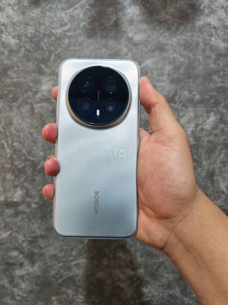 Honor Magic 8 Pro 5G 12GB/512GB Bạc 98.5%. Mua bán Điện thoại tại Huyện Châu Thành Tiền Giang được đăng bởi Nguyễn Hữu Tuấn Thu cũ đổi mới hình 1