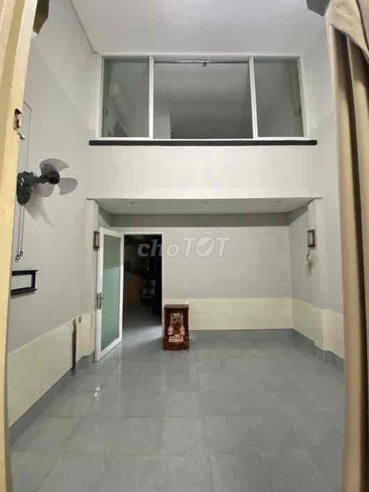 ĐƯỜNG CHIẾN LƯỢC, GẦN VÒNG XOAY PHÚ LÂM-9*11M - 2 TẦNG-4TỶ- BÌNH TÂN. Mua bán Nhà ở tại Quận Bình Tân Tp Hồ Chí Minh được đăng bởi Cao hoàng mỹ hạnh hình 5