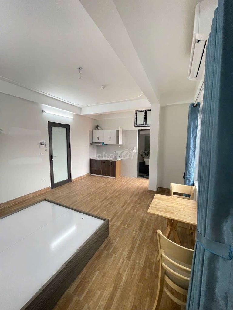 Мини-квартира, переулок 850, улица Ланг — Фо Дай Ланг