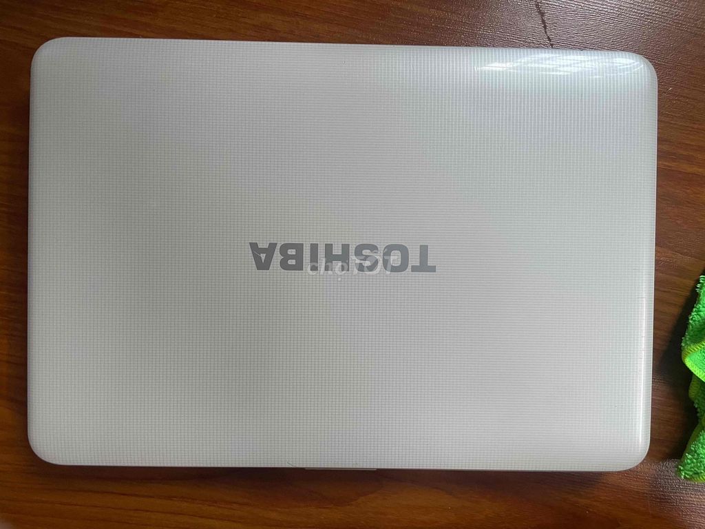 Toshiba Satellite L840 i5-3230 8GB/120GB SSD Trắng. Mua bán Laptop tại Quận Gò Vấp Tp Hồ Chí Minh được đăng bởi Giahy Nguyễn hình 1