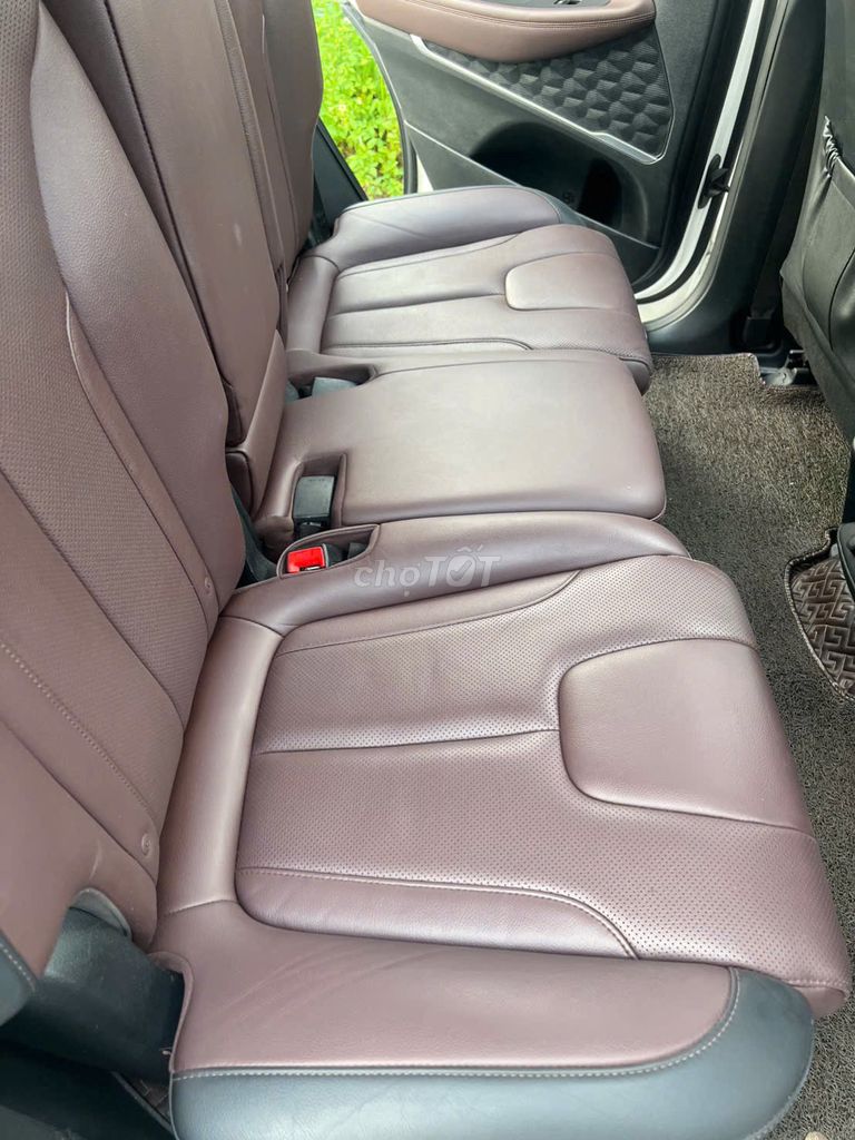 Hyundai Santa Fe 2020 2.4L Premium - 95000 km. Mua bán Ô tô tại Thành phố Hưng Yên Hưng Yên được đăng bởi Phạm trường hà hình 9