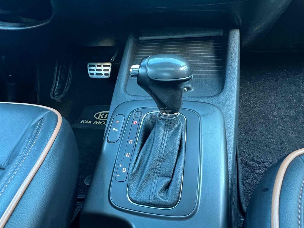 Kia K3 2014 1.6 AT - 97000 km. Mua bán Ô tô tại Quận Thanh Khê Đà Nẵng được đăng bởi Nguyễn Văn bách hình 9