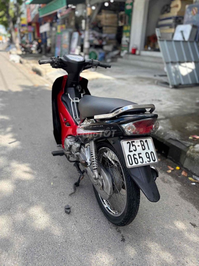 Sirus đỏ đen ,máy ngon ,chạy mạnh. Mua bán Xe máy tại Quận Liên Chiểu Đà Nẵng được đăng bởi quang chuyên hình 4