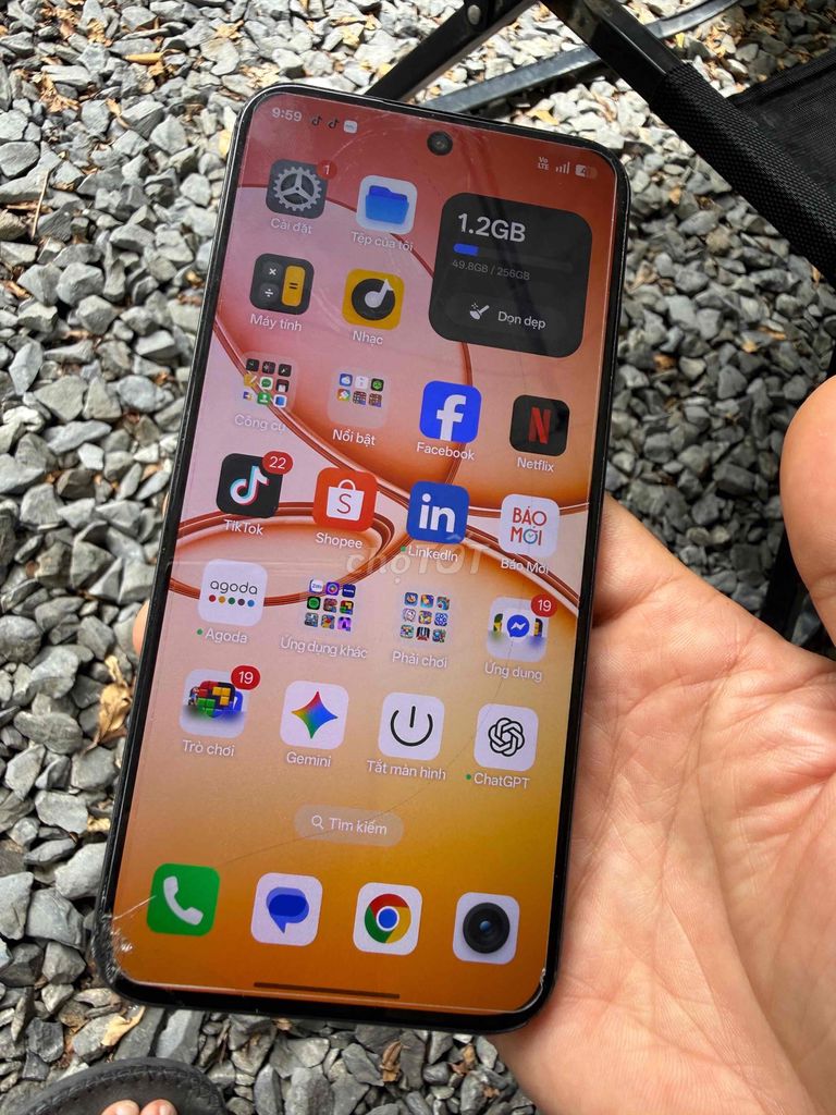 realme 15T Chính hãng 8/256 Nứt kính bin 7000 zin. Mua bán Điện thoại tại Quận Gò Vấp Tp Hồ Chí Minh được đăng bởi VũHùng hình 1