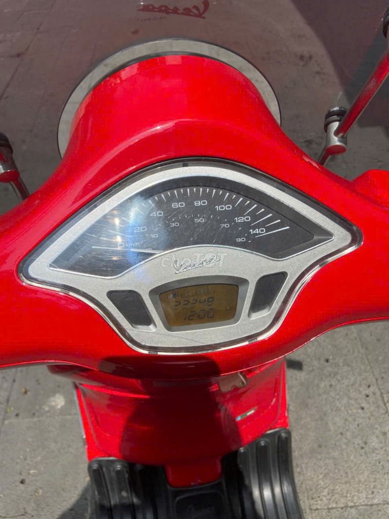 Thanh lý Vespa LX 125 2013 Fi. Mua bán Xe máy tại Quận 7 Tp Hồ Chí Minh được đăng bởi Trần Chí Tùng hình 7