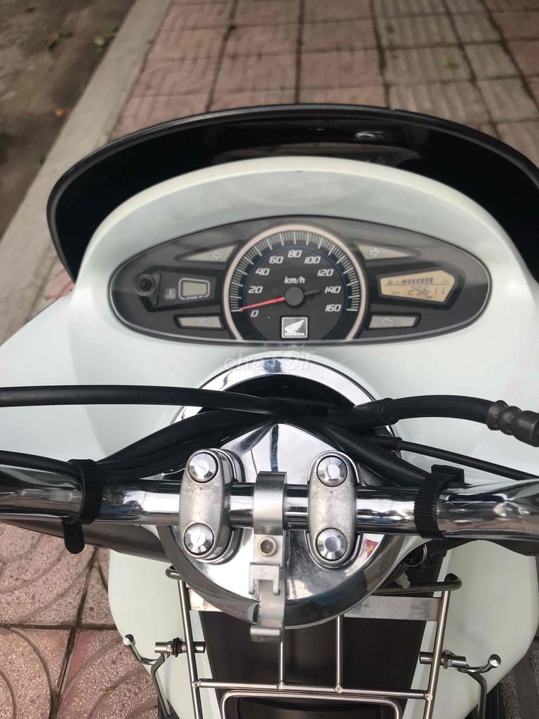 HONDA PCX 2012 biển số đẹp. Mua bán Xe máy tại Quận Bình Thạnh Tp Hồ Chí Minh được đăng bởi thoai hình 5