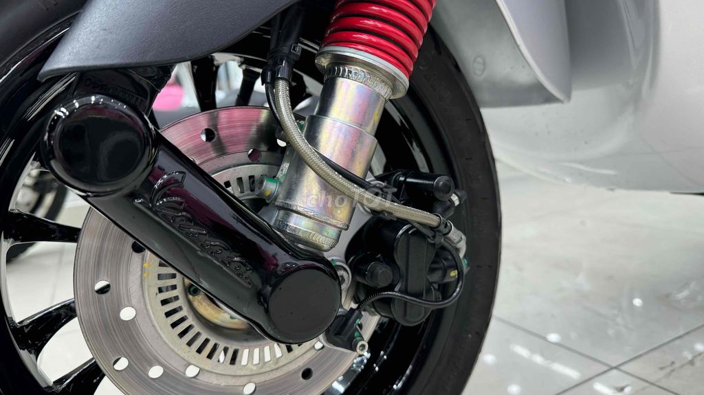 Vespa Sprint  Màu Hót nhất BSTP chính chủ ký. Mua bán Xe máy tại Quận Phú Nhuận Tp Hồ Chí Minh được đăng bởi VESPA  PIAGGIO BẢO HƯNG Vespa cũ trả góp  hình 2
