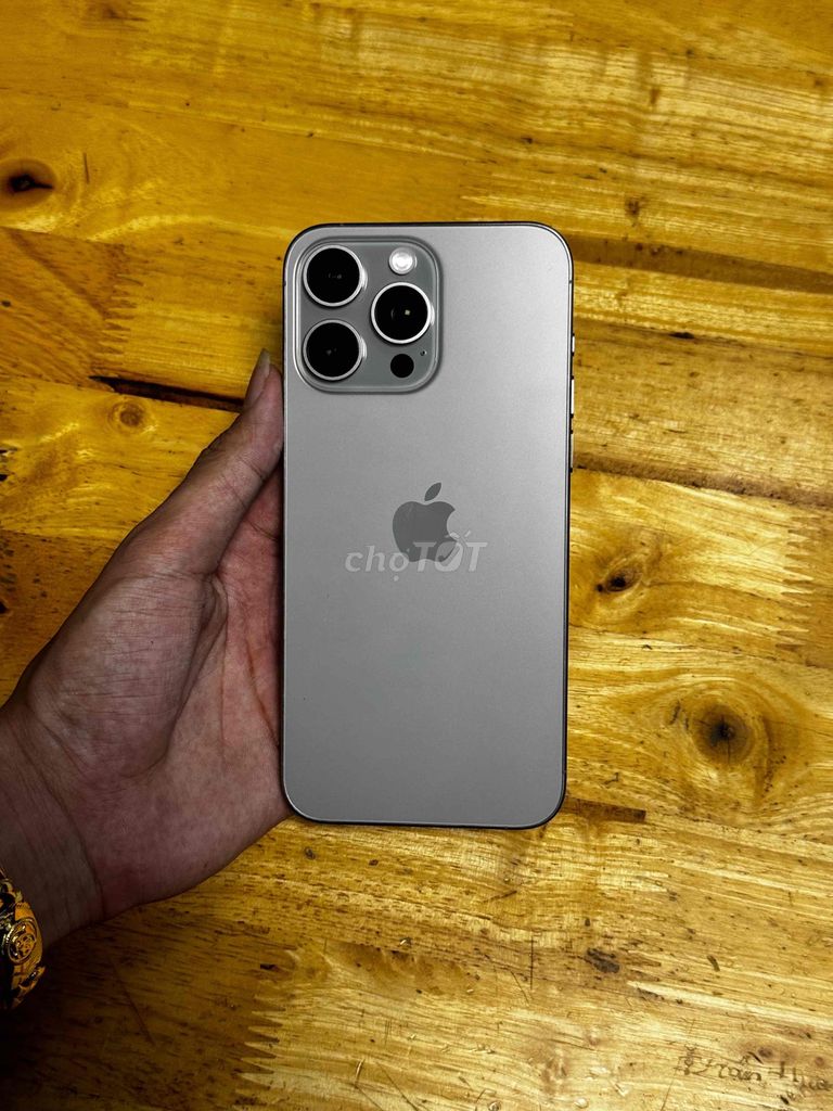 iPhone 15 Pro Max 256GB Titan tự nhiên. Mua bán Điện thoại tại Thị xã Tân Uyên Bình Dương được đăng bởi Bar wind hình 1
