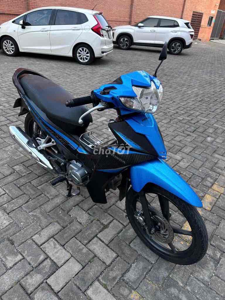 dư chạy bán lại. Mua bán Xe máy tại Thành phố Thủ Đức Tp Hồ Chí Minh được đăng bởi Hoàng Nè hình 1