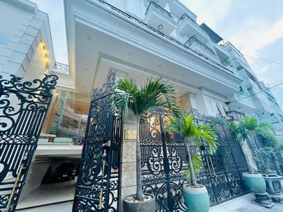 CHDV 7 Tầng Lê Văn Sỹ Q3 - 16 Phòng VIP Có Thang Máy, Thu Nhập 1.8 Tỷ.