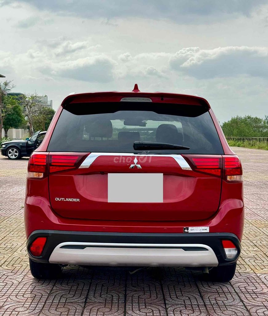Mitsubishi Outlander 2020 2.0 CVT - 47000 km. Mua bán Ô tô tại Quận Cẩm Lệ Đà Nẵng được đăng bởi nguyễn văn khoa hình 8