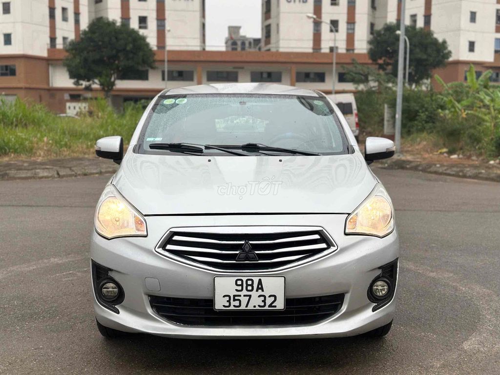 Miítubishi Atrager 2014. Mua bán Ô tô tại Quận Hà Đông Hà Nội được đăng bởi Ánh Minh hình 1